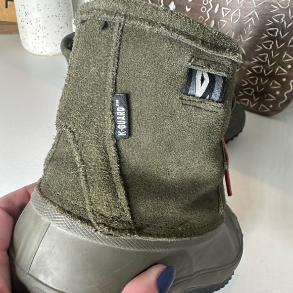 Khombu Olive Green Outdoor Crest Duck Boots with Orange Laces Women's - Size 9 - Picture 6 of 9